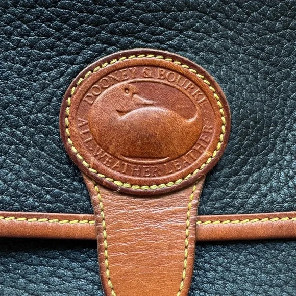 Dooney and Bourke Vintage Purse - Picture 5 of 7